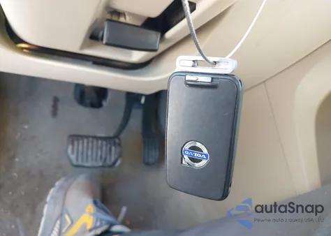 2008 Volvo Xc70 3.2 from USA, damaged, VIN YV4BZ982381038026